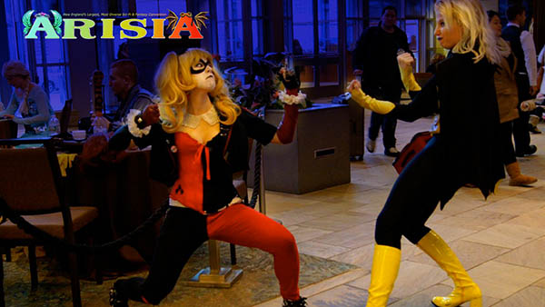 Harley and Batgirl cosplayers at Arisia 2012